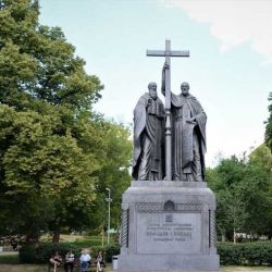 Возложение цветов у памятника Кирилла и Мефодия 24 Мая 2023г.